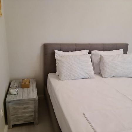 The Grey Apartment Porto Rafti Ngoại thất bức ảnh